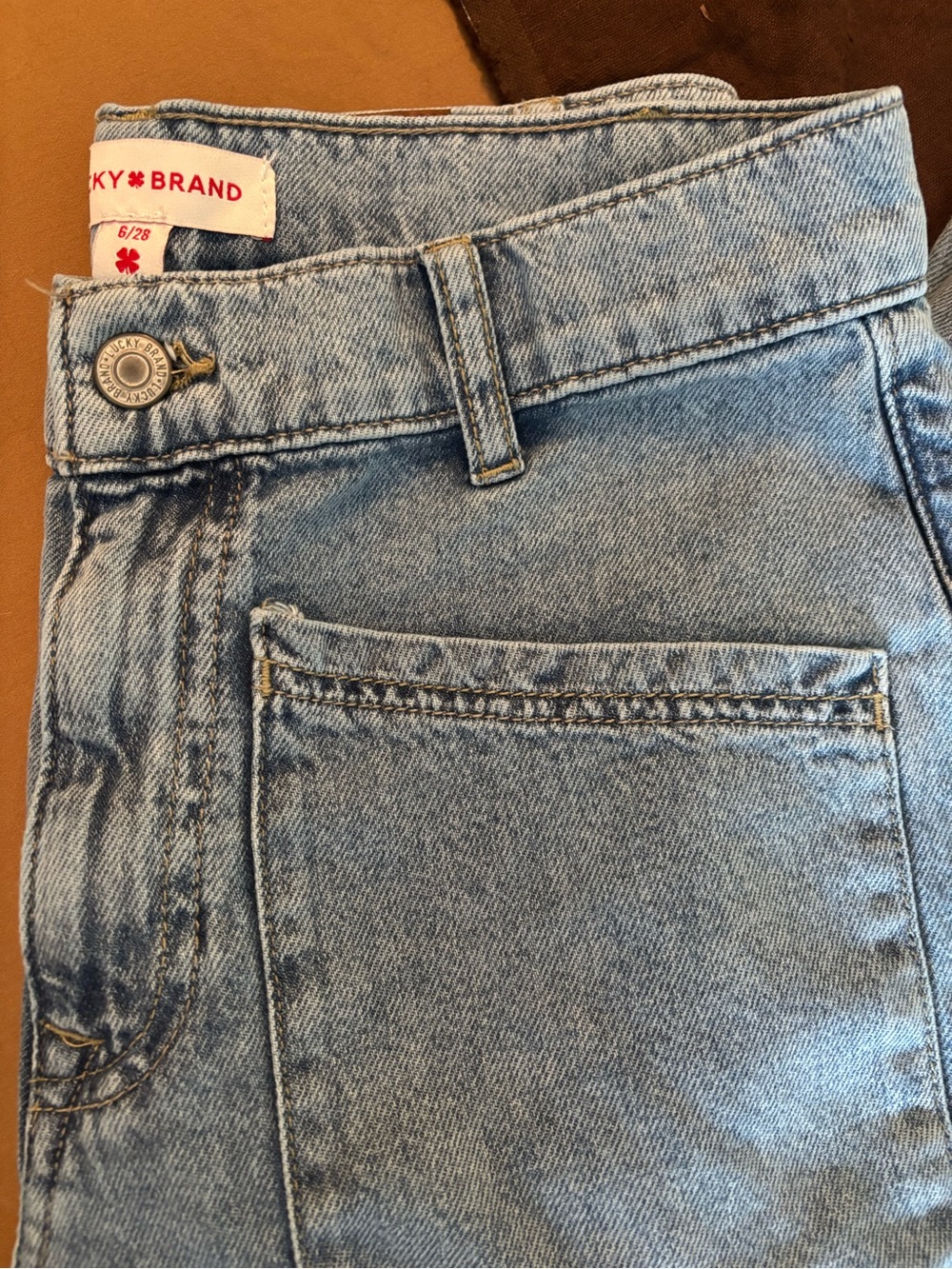 Lucky Brand High Rise Light Blue Denim Crop Jeans